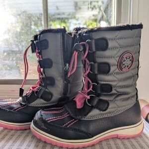totes Girls Toasty Kylie Snow Boots in Black and Pink Size 12